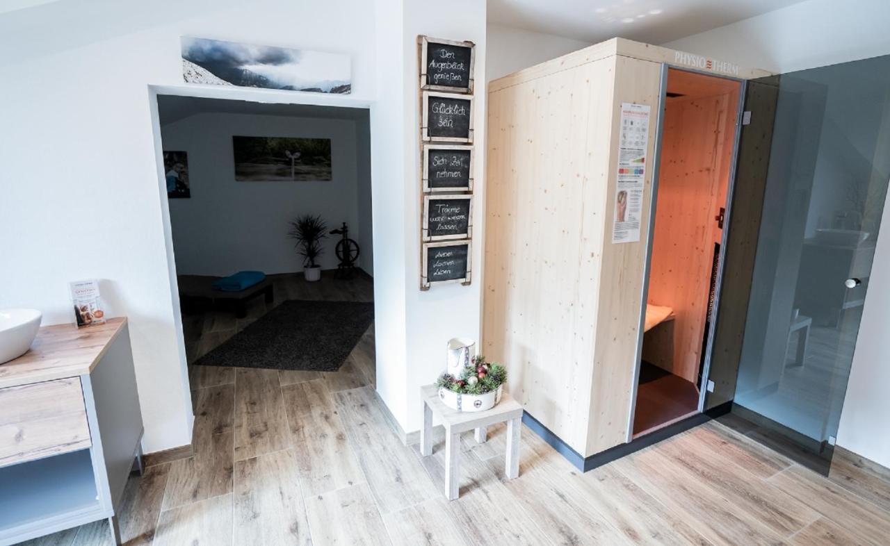 Hotel Garni Isarlodge Wiesenhof Шарниц Екстериор снимка