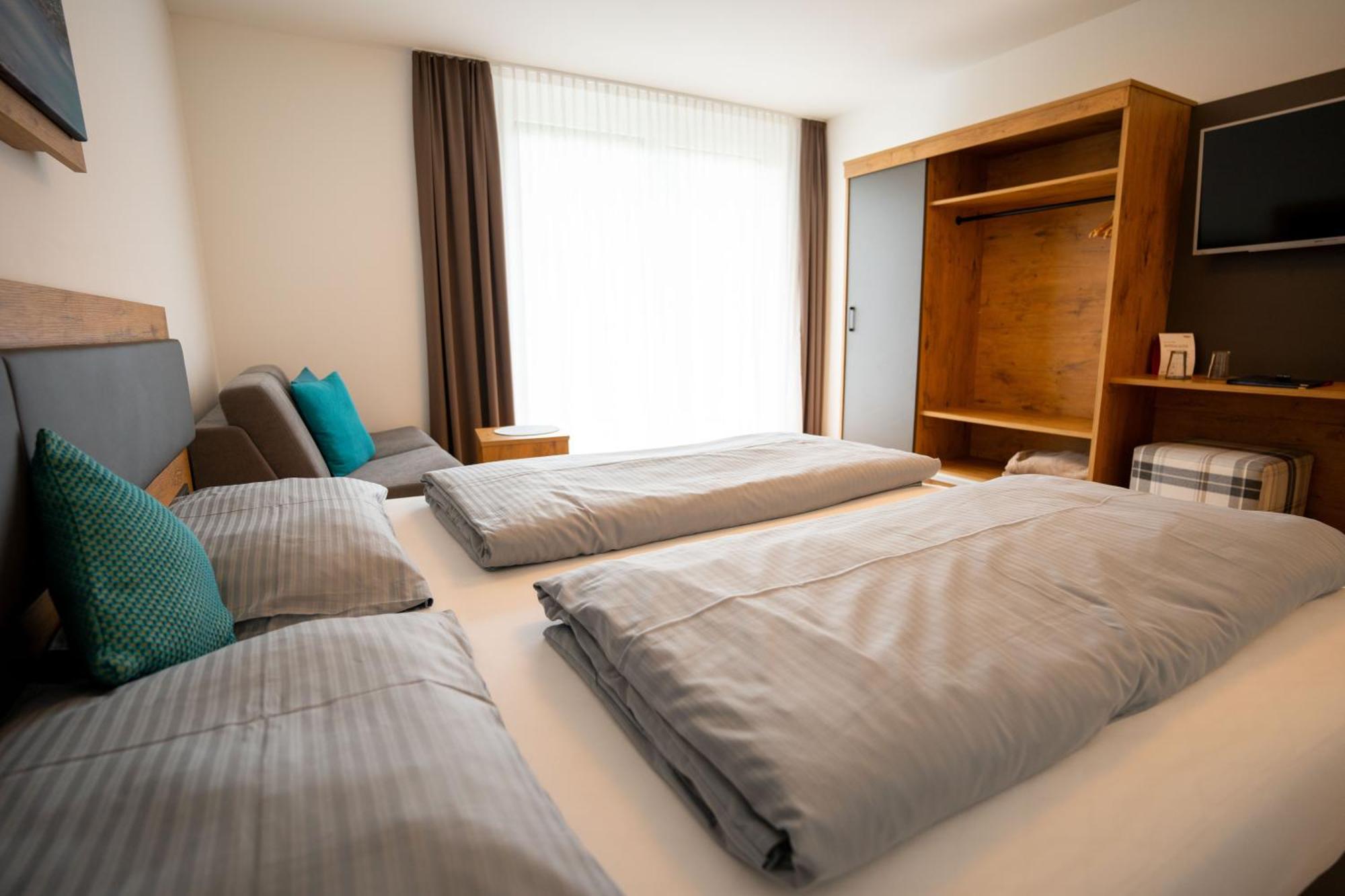 Hotel Garni Isarlodge Wiesenhof Шарниц Екстериор снимка
