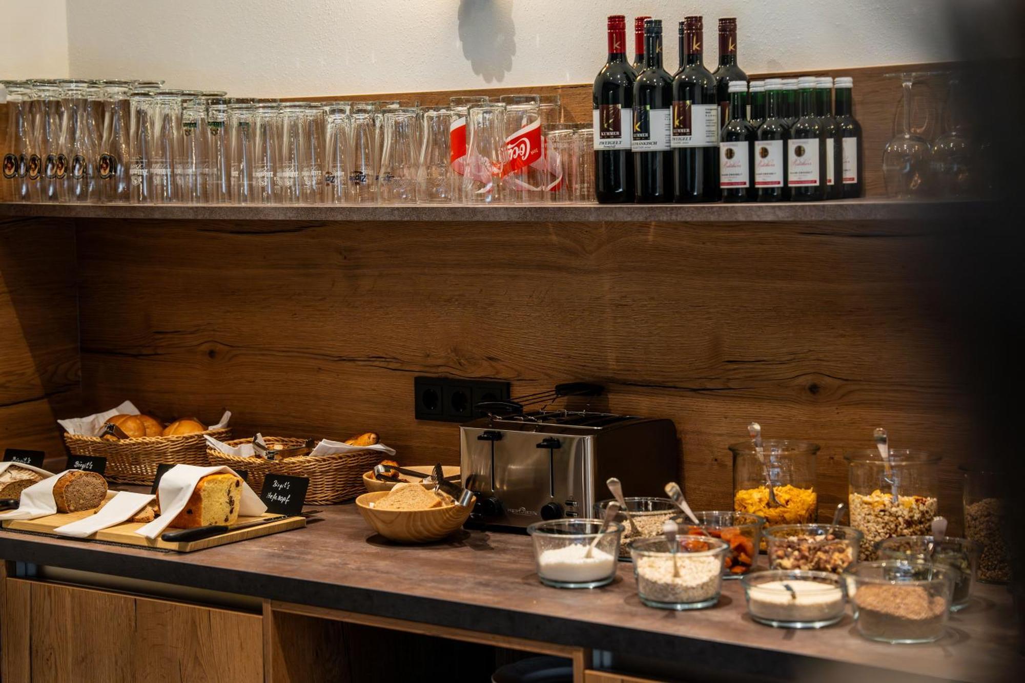 Hotel Garni Isarlodge Wiesenhof Шарниц Екстериор снимка